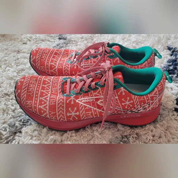 Brooks | Shoes | Brooks Levitate 5 Running Shoes Christmas 